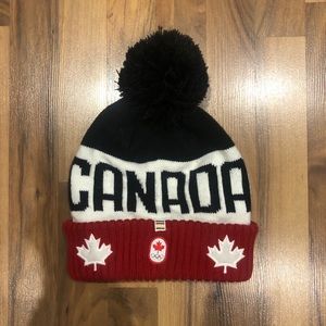 Bay Olympics Team Canada Hat Toque